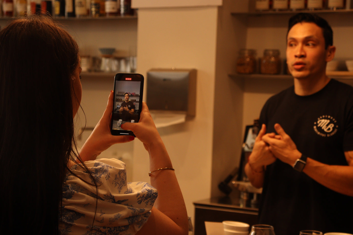 Personalized coffee coaching barista express